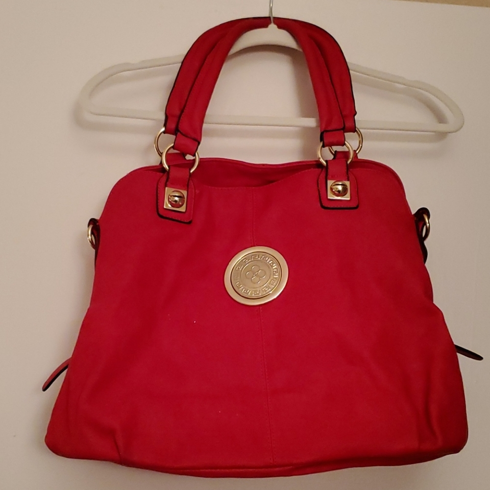 Large Red Hand Bag 🎒 - Picture 6 of 7